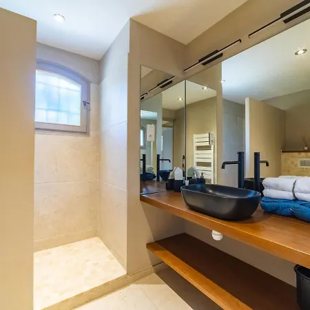 Villa Le Pas De Courtin By Interhome Bormes-les-Mimosas